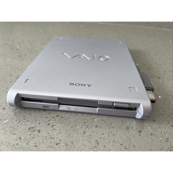 Sony PCGA-UFD5 External USB Floppy Drive Untested - Picture 2 of 11